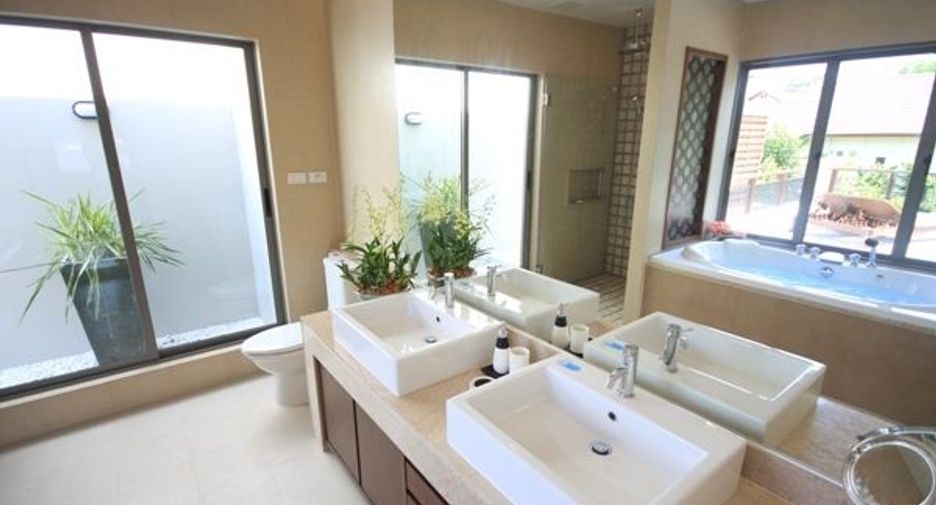 Baan Wana Pool Villas