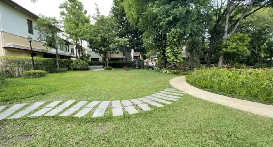 Baan Sansiri Sukhumvit 67