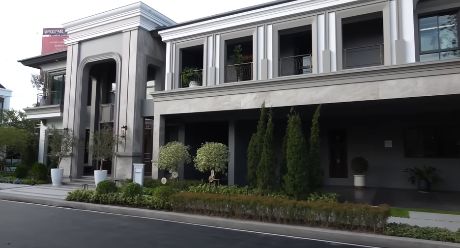 Grand Bangkok Boulevard State Bangna