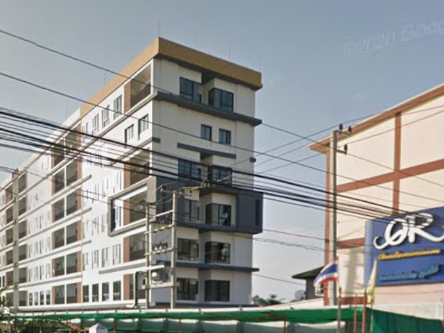 QR Condominium
