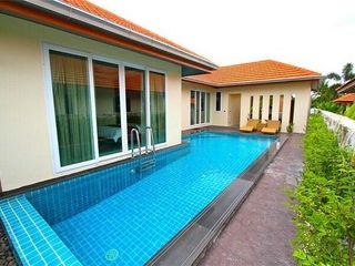 For rent 4 Beds house in Bang Lamung, Chonburi