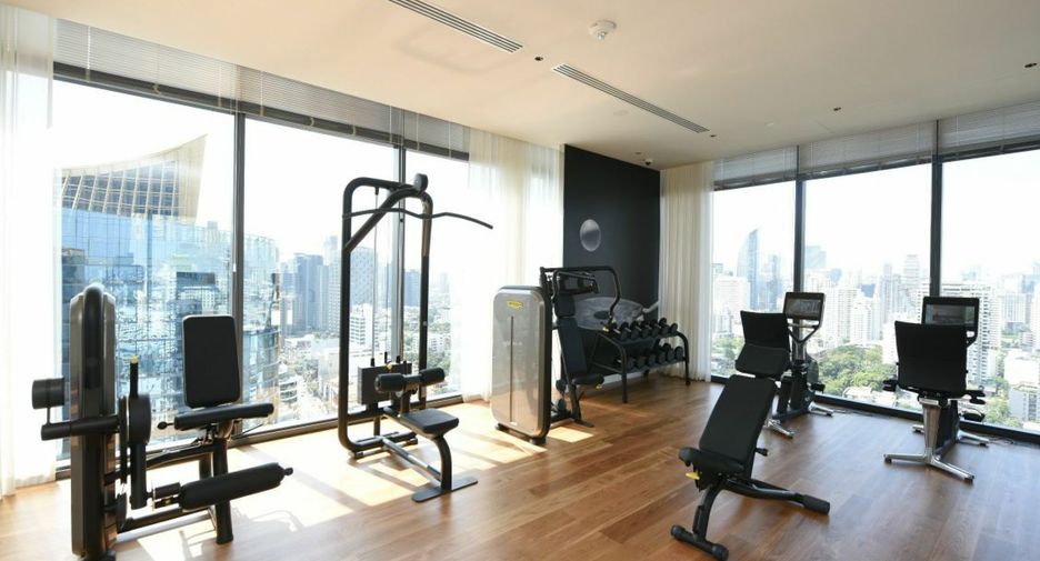 For rent そして for sale 3 ベッドルーム condo in Watthana, Bangkok