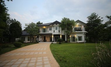 Baan Sinthani 7 Mountain View