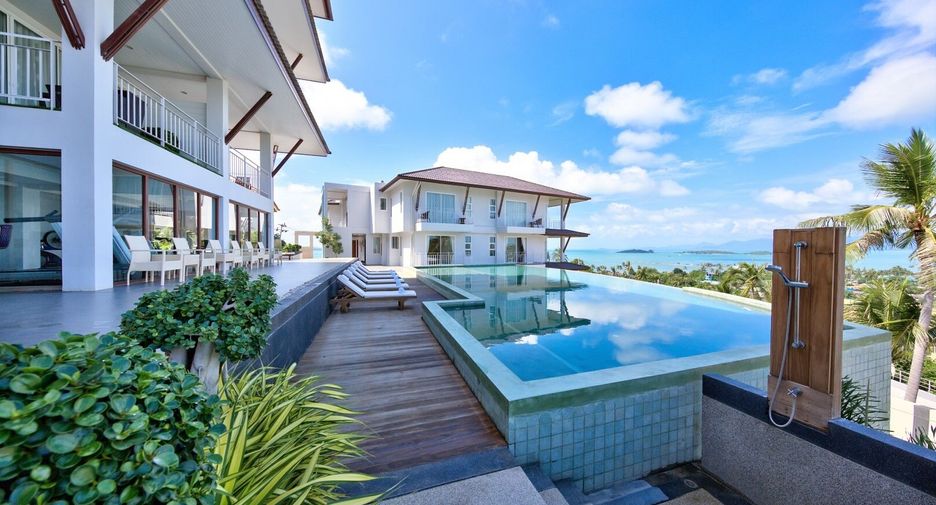 The Bay Condominium