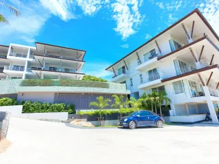 The Bay Condominium