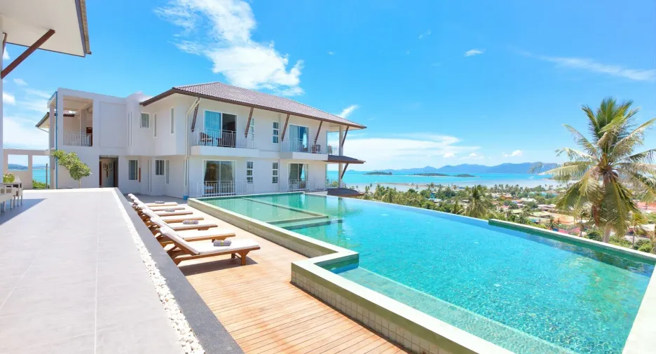 The Bay Condominium