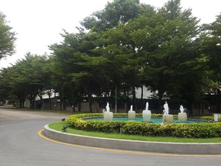 Beverly Hills Chaengwattana