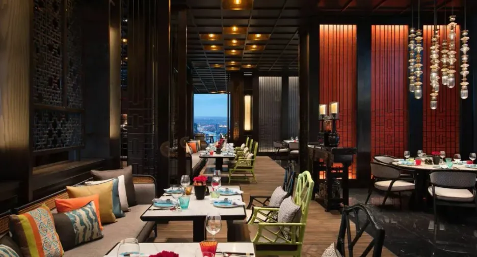 Bangkok Marriott The Surawongse Hotel