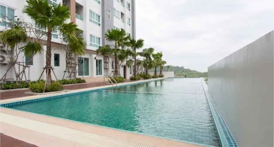 Sea Hill Condo Sriracha