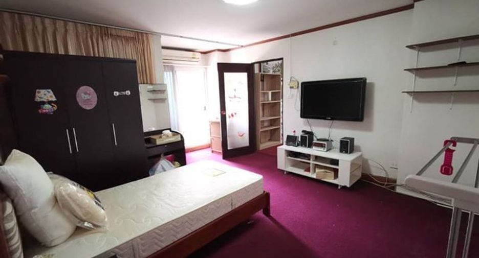 Orchid Place Condominium