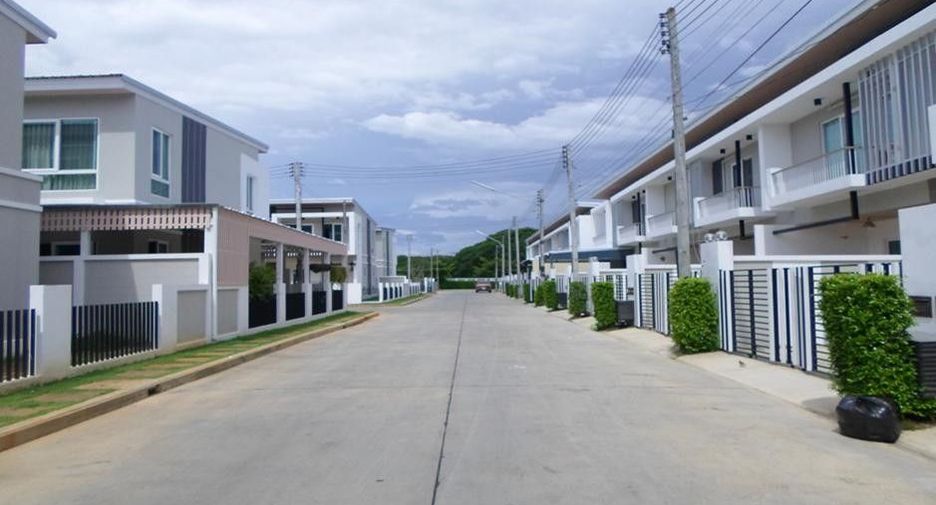 Karnkanok 19