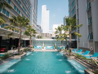 Novotel Living Bangkok Sukhumvit Legacy