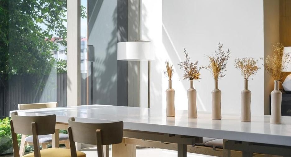 Oakwood Suites Bangkok