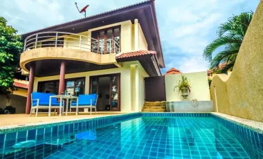 Tongson Bay Villas