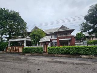 Noble Wana Pinklao