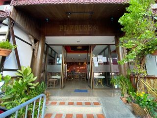 PL House
