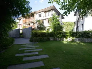 Veranda High Residence