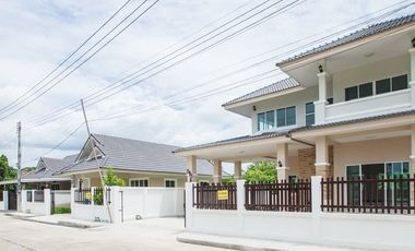 Chok Varee Home