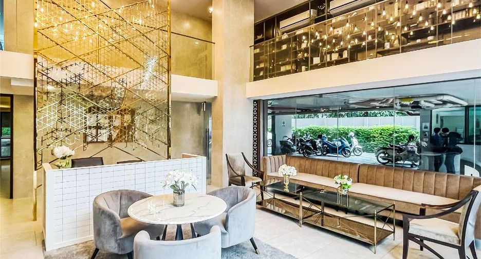 The CUBE Urban Sathorn – Chan