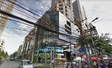 Phahonyothin Place