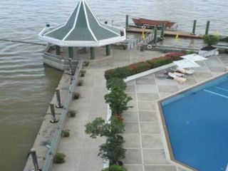 Tridhos City Marina