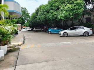 D Sinchai Building