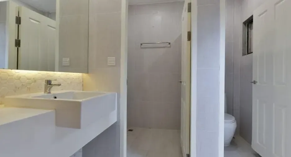 Arden Hotel & Residence Pattaya
