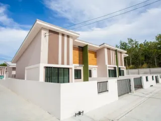 SC Hill Village Pluak Daeng-Wang Khayaeng