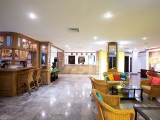 太阳花素里翁酒店