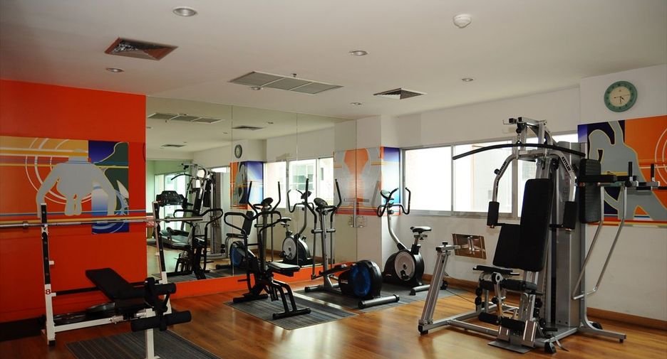Silom Grand Terrace