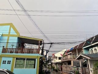Grand Village 80/3