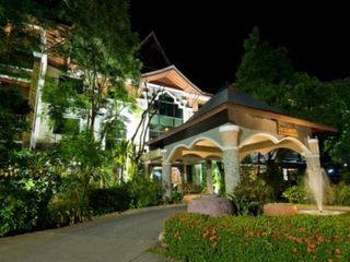100 Islands Resort and Spa
