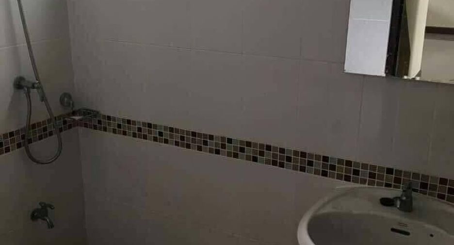 Дом в саду Нонтри