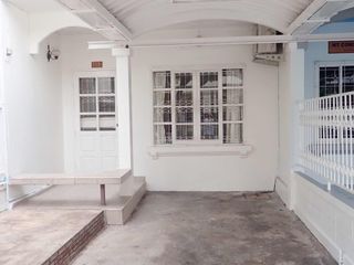 99 Bridge House