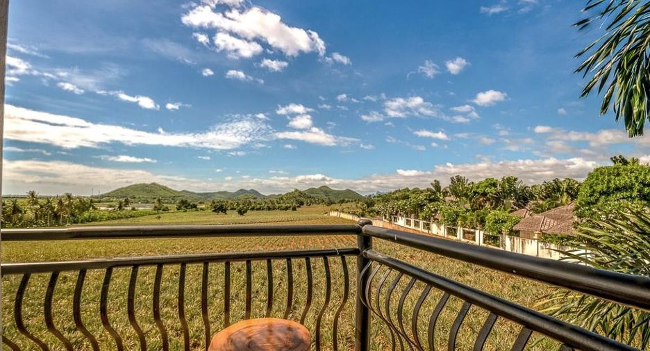 Pa Prai Villas and Suites