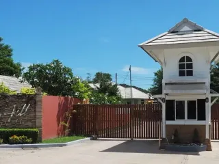 Emerald Hill