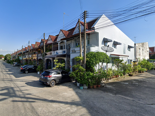 หมู่บ้านศรีวนา