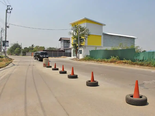 Theptanee Village