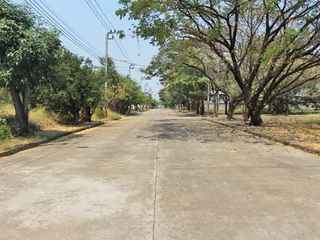 Theptanee Village
