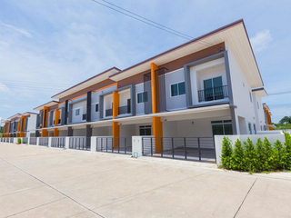 Maneerin Modern Home Bangphra