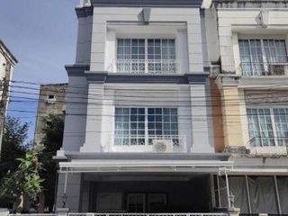 Plus Park Avenue Lasalle Srinakarin