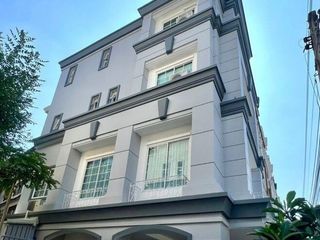 Plus Park Avenue Lasalle Srinakarin