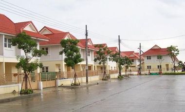 Baan Phrueksa 21 Bang Yai