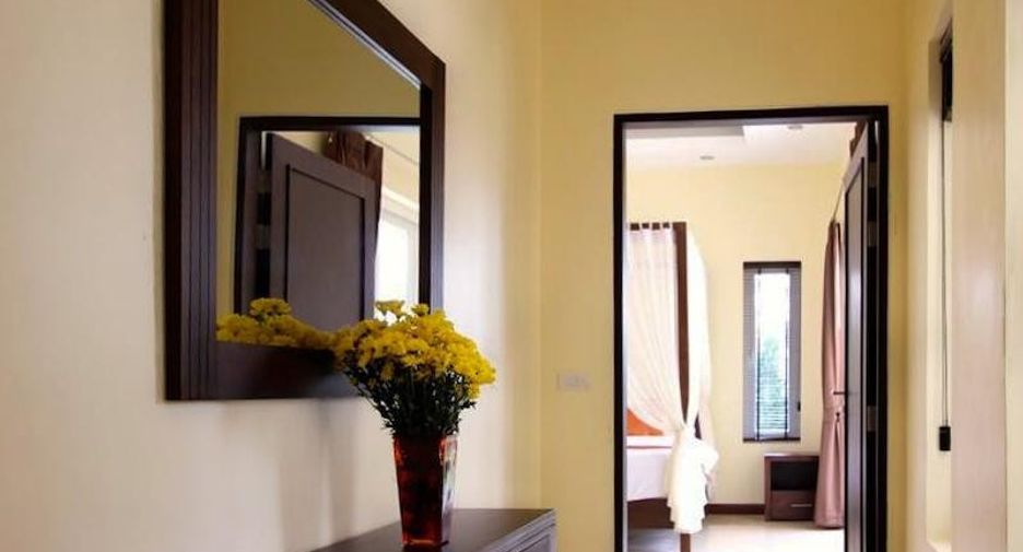 Palm Pool Villas