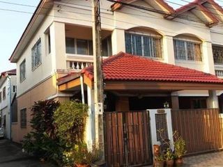 หมู่บ้านทวีสุข