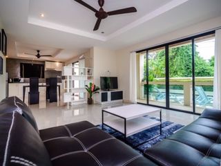Hill Side Apartment