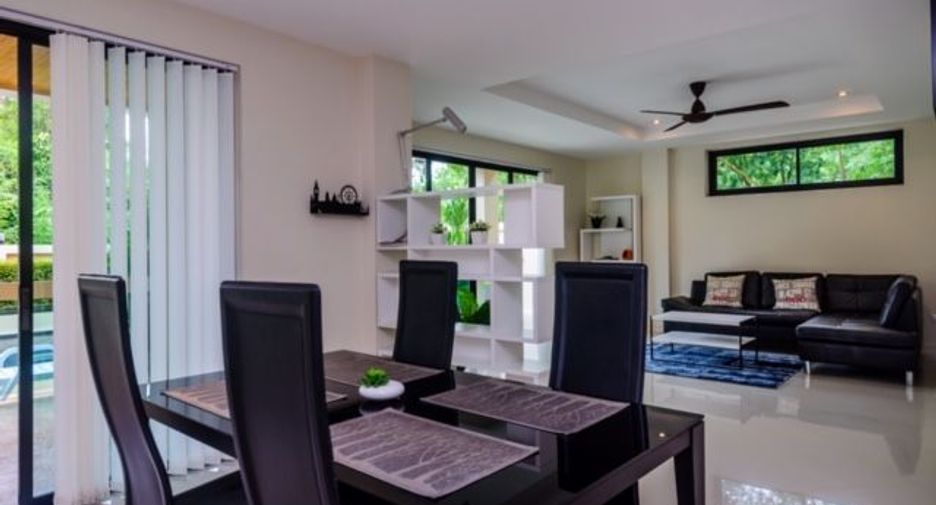 Hill Side Apartment