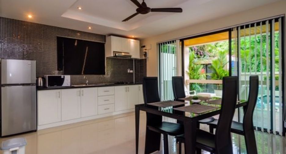 Hill Side Apartment