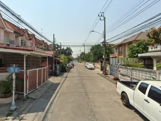 Suan Thip Village
