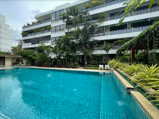 Praphai House